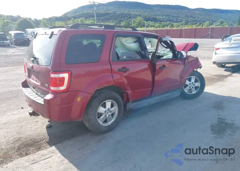 2011 Ford Escape Xlt from USA, damaged, VIN 1FMCU9DG5BKB44921